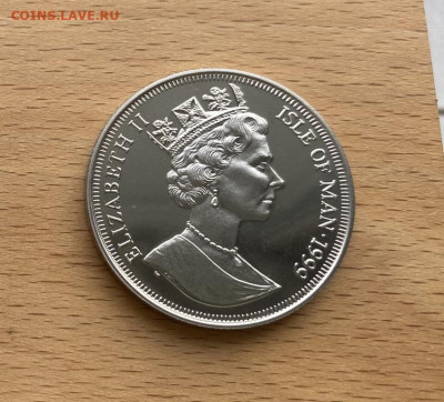 Крона Шайба Остров Мэн 1 крона 1999 Олимпийские Игры Сидней - krona_shajba_ostrov_men_1_krona_1999_olimpijskie_igry_sidnej_2000_beg_s_prepjatstvijami_olimpiada_sport (1)