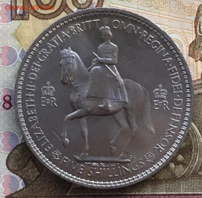 Великобритания Шайба 5 шиллингов 1953  до 20.10 в 22.00 - IMG_E1972.JPG