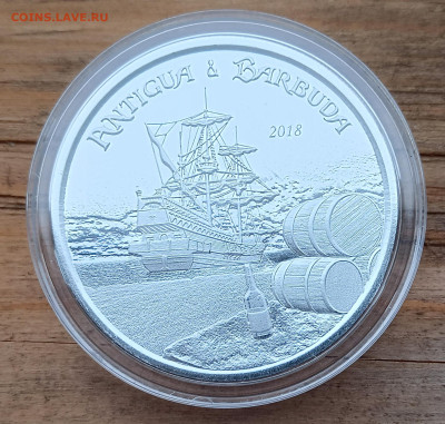 Два доллара. Перевозчик рома Антигуа и Барбуда 2018 серебро - перевозчики рома