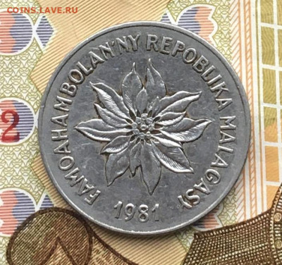 Мадагаскар 5 франков 1981 до 04.12.2024 - IMG_E3414.JPG