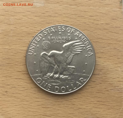 США 1 доллар 1978 двор D Эйзенхауэр Лунный доллар Крона Шайб - ssha_1_dollar_1978_dvor_d_ejzenkhauer_lunnyj_dollar_krona_shajba