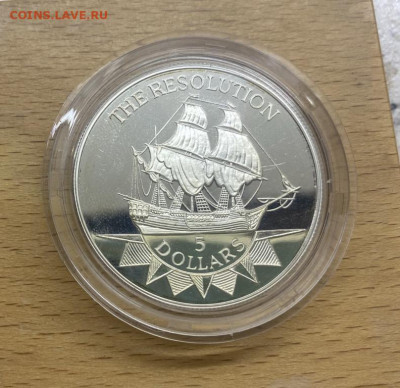 Крона Шайба Ниуэ 5$ долларов 1996 Корабль Resolution Парусни - krona_shajba_niue_5_dollarov_1996_korabl_resolution_parusnik_flot_pruf_proof