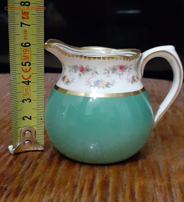 Сливочник фарфор  T. Goode & Co. South Audley St London W. - ac6663d6-0063-4871-8fb0-c0233c71fd9a.JPG