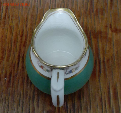 Сливочник фарфор  T. Goode & Co. South Audley St London W. - 6a937bdd-1294-4b23-bb66-2b08c4f6133f.JPG