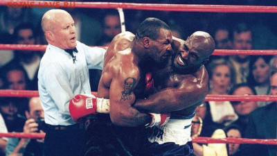 удалить - 1656419134_evander-holyfield-vs_-mike-tyson