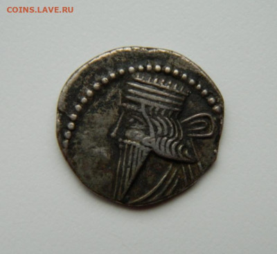 Парфия Вологез III Экбатана 105-147 г.г.С рубля! до 27.12.24 - DSCN3706.JPG