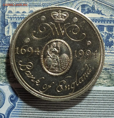 2 фунта Англия -  300 лет Банку Англии - DSCF7098.JPG