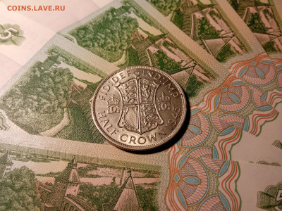 Пол кроны 1945 Великобритания UNC - 8