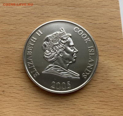 Крона Шайба Острова Кука 1$ доллар 2005 Олимпиада Турин - krona_shajba_ostrova_kuka_1_dollar_2005_olimpijskie_igry_turin_2006_khokkej_figurnoe_katanie_sport (1)
