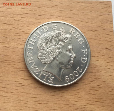 Крона Шайба Великобритания 5 фунтов 2009 Генрих VIII - krona_shajba_velikobritanija_5_funtov_2009_500_let_so_dnja_voskhozhdenija_genrikh_viii (1)
