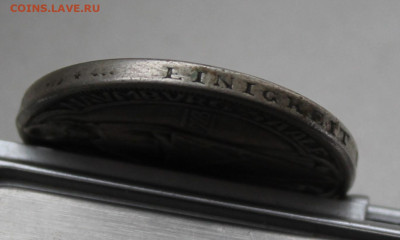 3 марки 1928 год с отверстием - IMG_0237.JPG