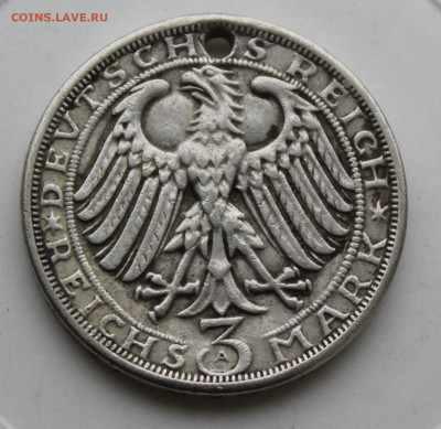 3 марки 1928 год с отверстием - IMG_0222.JPG