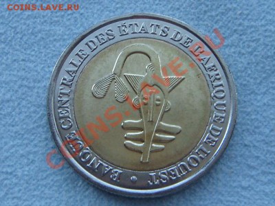 -vБ- Зап.Африка 200 франков 2010 бимет. до 9.02(21.00) - DSC06321.JPG