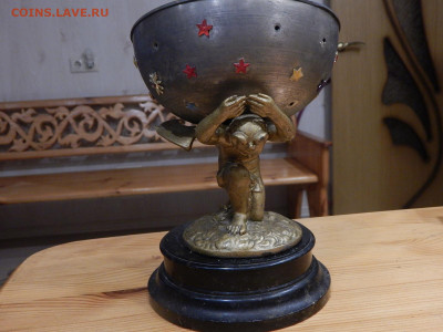 Нижняя часть от киросиновой лампы Окончание  9.02.2025г в 22 - DSCN3412.JPG