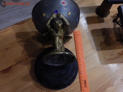 Нижняя часть от киросиновой лампы Окончание  9.02.2025г в 22 - DSCN3415.JPG