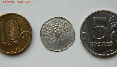 Денарий г. Эмден гр. Герман ок. 1050 г. С рубля! до 18.02.25 - DSCN4705.JPG