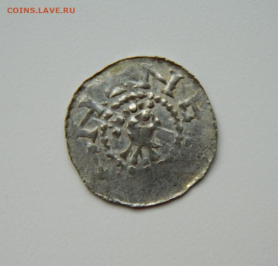 Денарий г. Эмден гр. Герман ок. 1050 г. С рубля! до 18.02.25 - DSCN4704.JPG