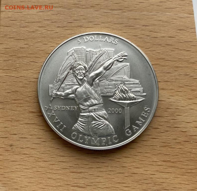 Крона Шайба Либерия 5$ долларов 2000 Олимпийские Игры Сидней - krona_shajba_liberija_5_dollarov_2000_olimpijskie_igry_sidnej_metanie_kopja_sport_olimpiada_38_mm (2)
