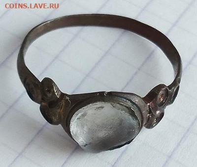 Перстень со стекловидной вставкой XVII-XVIII вв. до 7.03. - перстень_глазковый-XVII-XVIII-вставка_2
