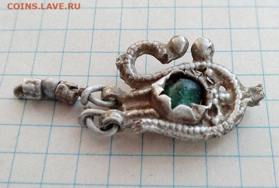 Серьга Голубец XVII-XVIII вв. серебро до 7.03. - серьга-голубец_Ag-стекло_17-18в_3