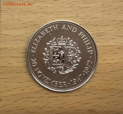 Великобритания 25 пенсов 1972 Свадьба Proof тираж 150 тыс. - krona_shajba_velikobritanija_25_pensov_1972_korolevskaja_svadba_pruf_proof_tirazh_150_tys_redkaja