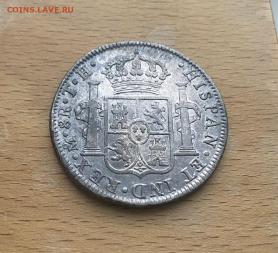 Испанская Мексика 8 Реалов 1805 Король Испании Карл IV - ispanskaja_meksika_8_realov_1805_korol_ispanii_karl_iv_serebro_krona_shajba_redkost_sokhran (3)