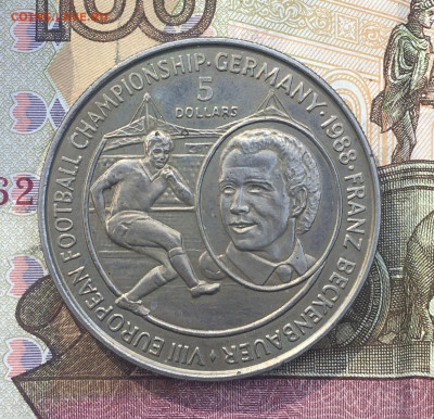 НИУЭ 5 долларов 1988 Бэкенбауэр до 25.03.2025 в 22.00 - IMG_E6857.JPG