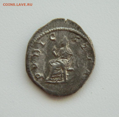 Др.Рим. Денарий Юлии Мезы, 218-222 г. г.С рубля! до 01.04.25 - DSCN5410.JPG
