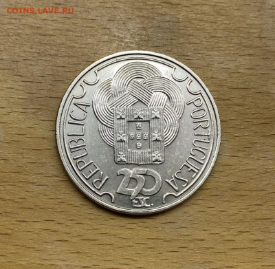 Крона Шайба Португалия 250 эскудо 1988 Олимпиада Сеул - krona_shajba_portugalija_250_eskudo_1988_letnie_olimpijskie_igry_seul_olimpiada_sport (1)