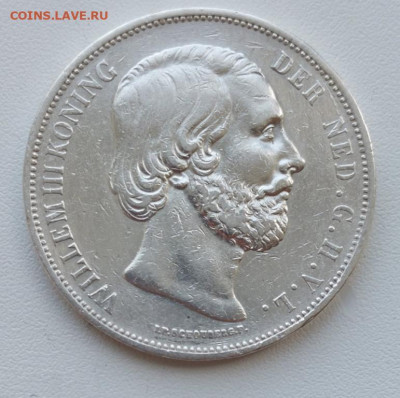 Нидерланды 2,5 гульдена 1868 Виллем III Серебро XF Крона - niderlandy_2_5_guldena_1868_villem_iii_serebro_xf_krona_shajba