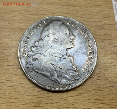Курфюршество Бавария Максимилиан III Талер 1771 Дева Мария - kurfjurshestvo_bavarija_maksimilian_iii_taler_1771_deva_marija_krona_shajba_serebro (5)