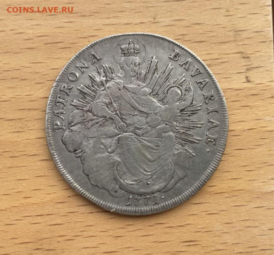Курфюршество Бавария Максимилиан III Талер 1771 Дева Мария - kurfjurshestvo_bavarija_maksimilian_iii_taler_1771_deva_marija_krona_shajba_serebro (1)