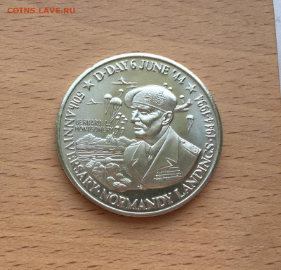 Теркс и Кайкос 5 крон 1994 Вторая Мировая Война Монтгомери - shajba_terks_i_kajkos_5_kron_1994_vtoraja_mirovaja_vojna_bernard_montgomeri_vysadka_v_normandii