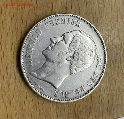 Бельгия 5 франков 1853 Свадьба Леопольд и Мария Генриетта XF - belgija_5_frankov_1853_svadba_leopold_i_marija_genrietta_xf_serebro_krona_shajba_redkost_sokhran (3)