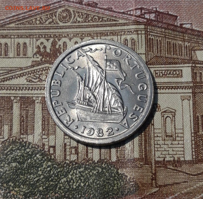ПОРТУГАЛИЯ 2,5 ЭСКУДО 1982 года До 09.05 - 20250311_203048