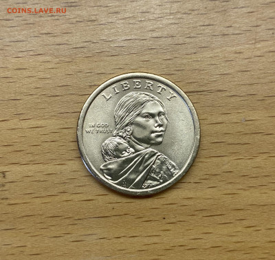 США 1$ доллар 2021 двор D Сакагавея Индианка Индейцы в армии - IMG_2381.JPG