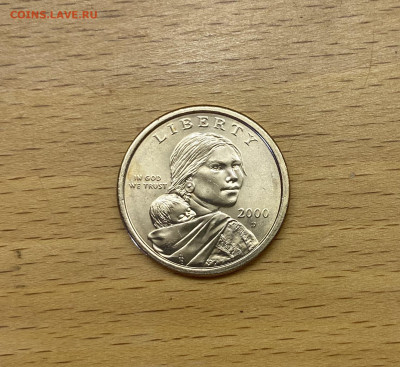 США 1$ доллар 2000 двор D Сакагавея Индианка Парящий Орёл UN - IMG_2438.JPG