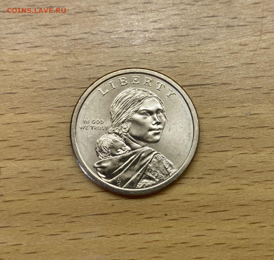 США 1$ доллар 2009 двор D Сакагавея Индианка Три сестры - IMG_2414.JPG