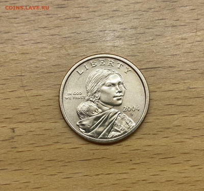 США 1$ доллар 2004 двор D Сакагавея Индианка Парящий Орёл UN - IMG_2428.JPG