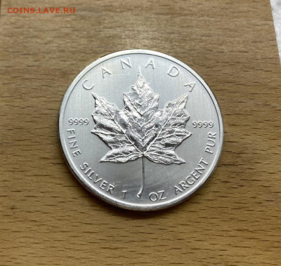 Крона Шайба Канада 5 долларов 2011 Кленовый Лист Серебро Унц - krona_shajba_kanada_5_dollarov_2011_klenovyj_list_serebro_uncija (4)