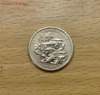 США 1$ доллар 2023 двор D Американские Инновации Индиана - ssha_1_dollar_2023_dvor_d_amerikanskie_innovacii_indiana_avtomobilnaja_promyshlennost_unc_avtomobil