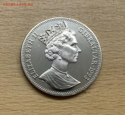 Гибралтар 1 крона 1993 Олимпиада Лиллехаммер Слалом - shajba_gibraltar_1_krona_1993_zimnie_olimpijskie_igry_lillekhammer_1994_lyzhnye_gonki_olimpiada_sport (1)