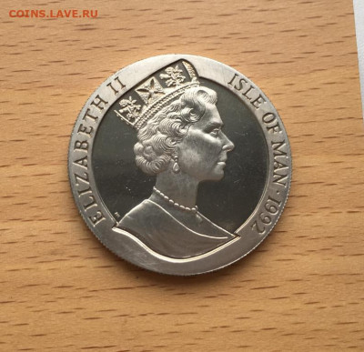 Шайба Остров Мэн 1 крона 1992 Дэн Кейсмент Железная дорога - krona_shajba_ostrov_men_1_krona_1992_otkrytie_ameriki_den_kejsment_zheleznaja_doroga_parovoz_poezd_zhd (1)