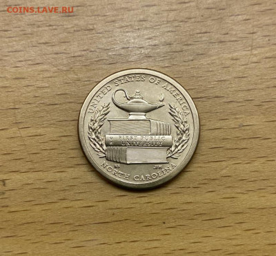 США 1$ доллар 2021 P Американские Инновации Северная Каролин - ssha_1_dollar_2021_p_amerikanskie_innovacii_severnaja_karolina_pervyj_gosudarstvennyj_universitet_unc