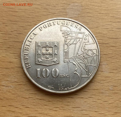 Португалия 100 эскудо 1987 100 лет Амадеу ди Соуза-Кардозу - portugalija_100_eskudo_1987_100_let_so_dnja_rozhdenija_amadeu_di_souza_kardozu (1)