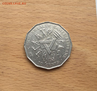 Австралия 50 центов 1982 XII Игры Содружества Спорт - avstralija_50_centov_1982_xii_igry_sodruzhestva_sport_borba_boks_tjazhelaja_atletika_velosport_beg