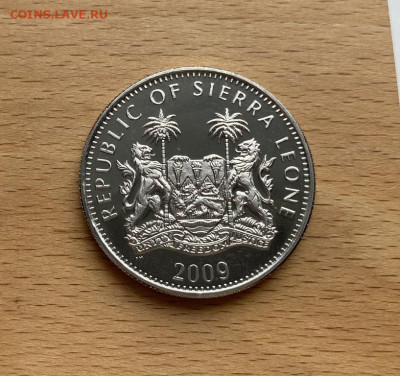 Крона Шайба Сьерра-Леоне 1 доллар 2009 Олимпийские Игры - krona_shajba_serra_leone_1_dollar_2009_olimpijskie_igry_vankuver_2010_konkobezhec_olimpiada_sport (1)