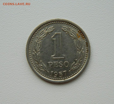 Аргентина 1 песо 1957 г. до 01.09.25 - DSCN7165.JPG