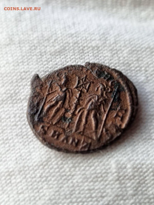 Римская Империя Нуммий 337-361 г. Констанций 2 Бронза до 17. - 5362088656002740732