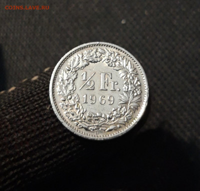 2 ФРАНКА 1969 года До 29.09 - 20250324_211947